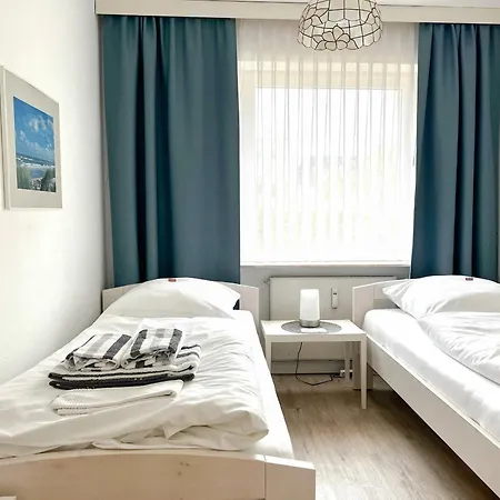 Апартаменты Haus Klaus-groth-str 2 App 11 Вестерланд